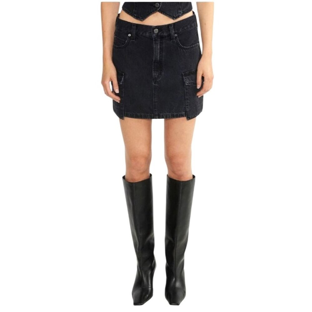 Aritzia Denim Forum Skirt Women 23 Black‎ Washed Denim 90s Cargo Mini Jean Retro